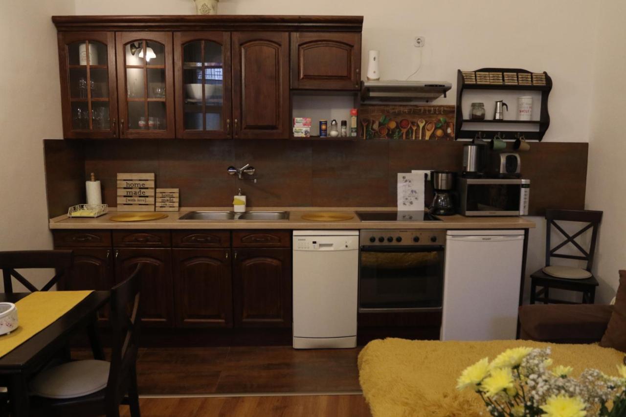 Hédi apartman Miskolc Bagian luar foto